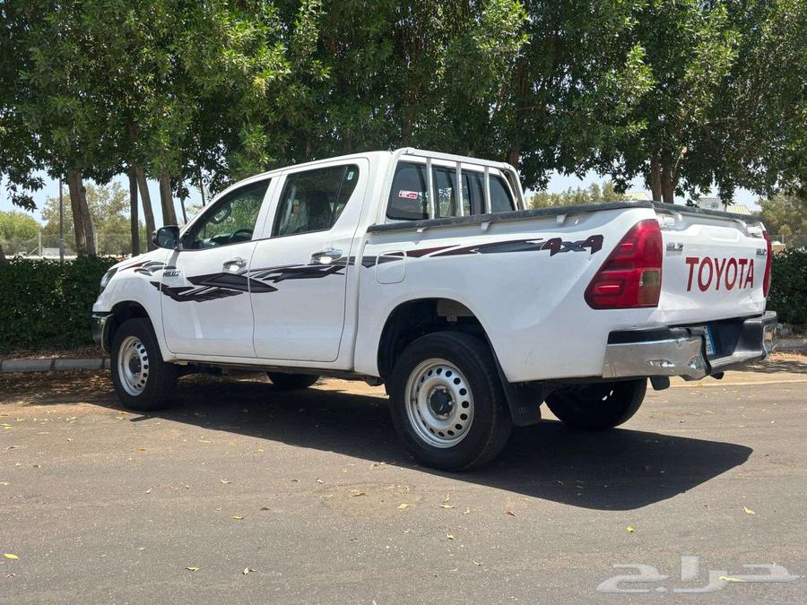 تويوتا هايلكس 2021 GL2بنزين عرض خاص ب73 الف64503733025795114