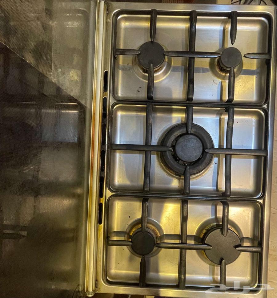 عاجل. للبيع فرن إيطالي غاز وايت وستنجهاوس استيل 50 80 ممتاز64355245865730112