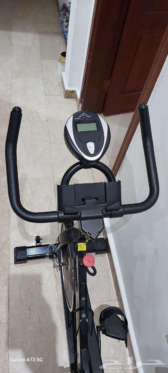 دراجة ثابتة بحالة جيدة للبيع64372141466499111