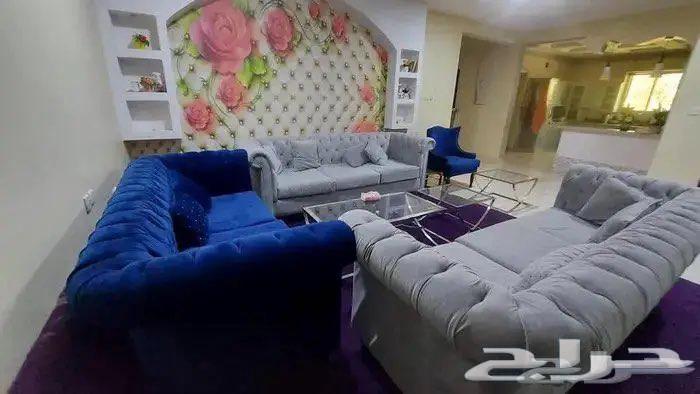 كنب نظيف للبيع مع طاولاته64364335910019111