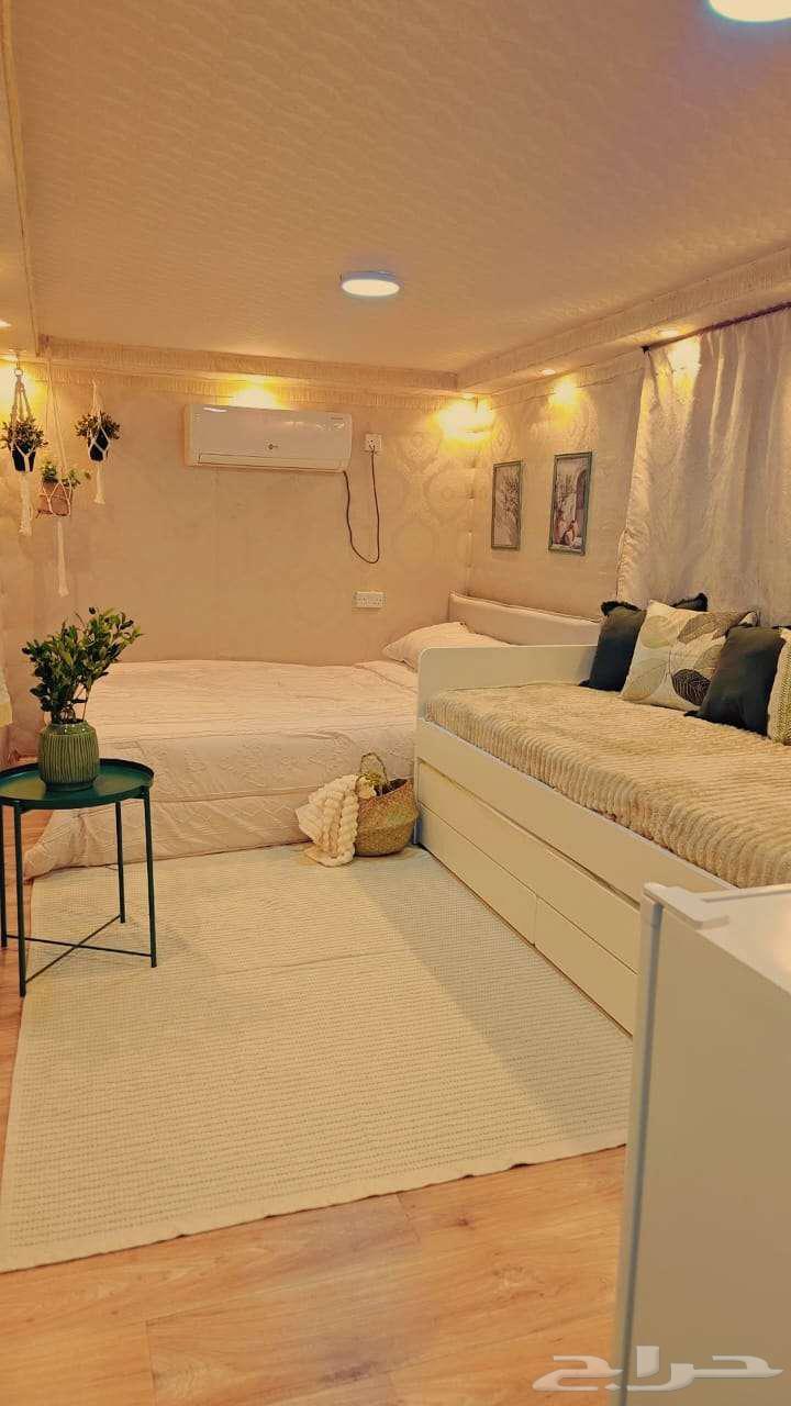 كرفان فاخر جدا باطلالة بحرية رائعة للاجار جدة64376155179778113