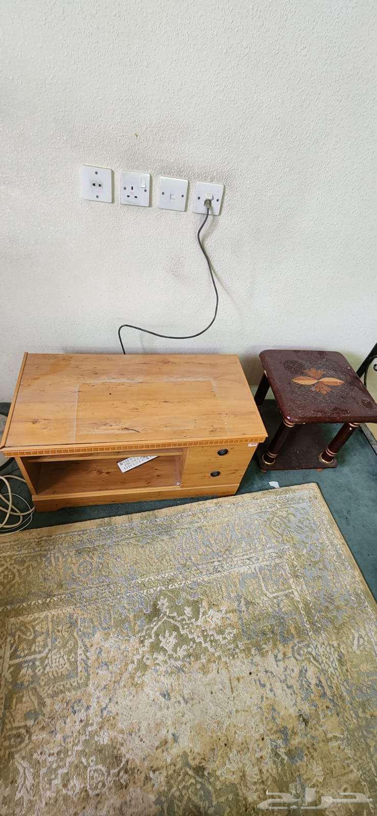 أثاث وأجهزة منزلية مستعملة - البيع كامل بي 800 ريال فقط64373625040643111