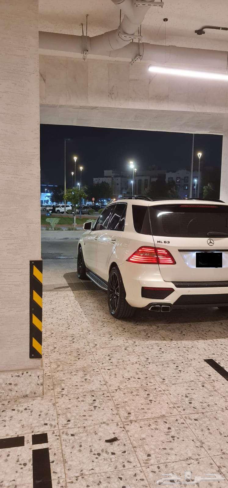 Mercedes 201463618062559105113