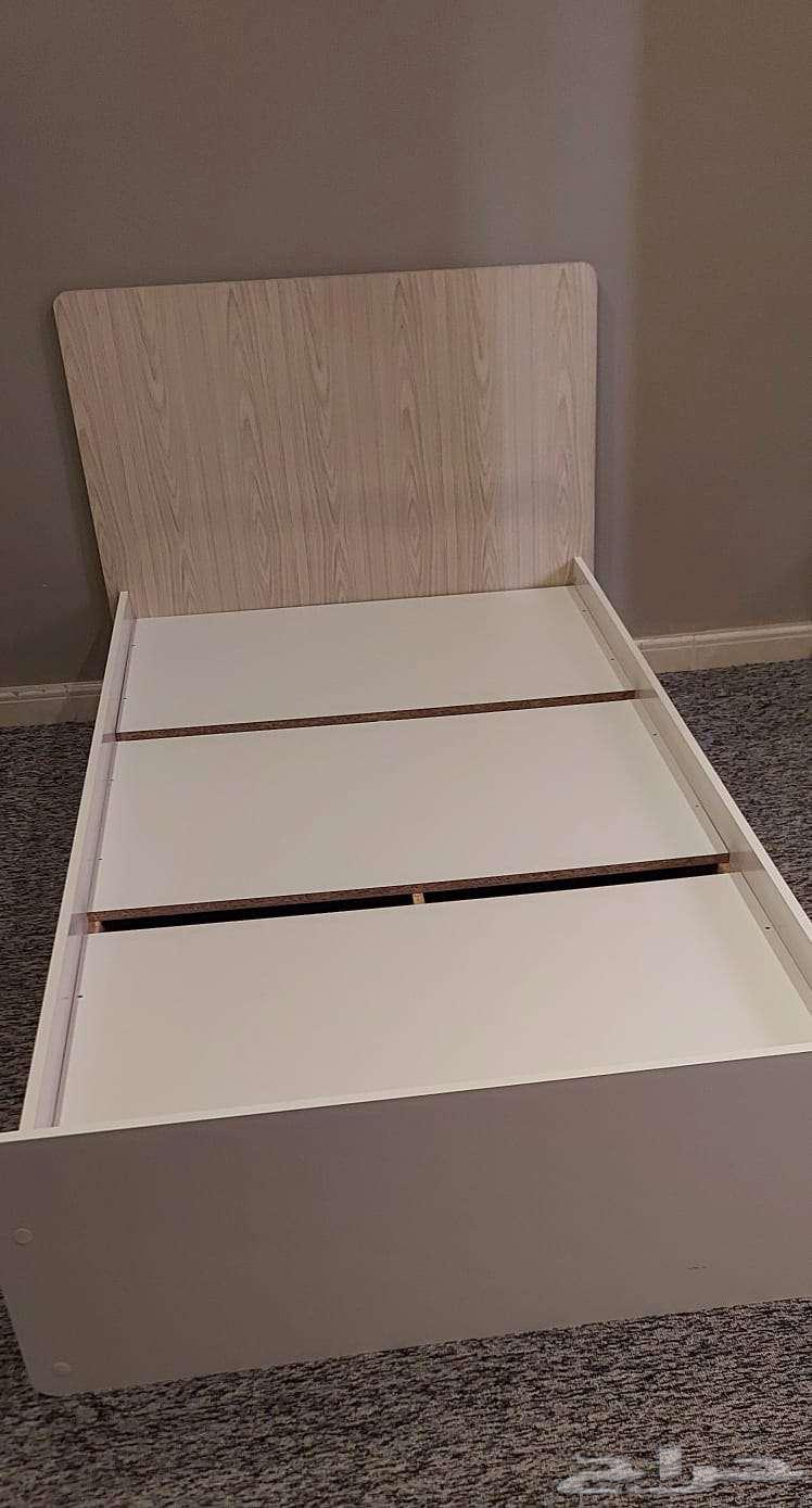 سرير من هوم بوكس64371438017667110
