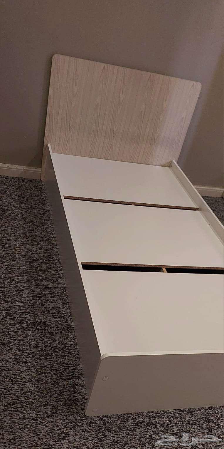 سرير من هوم بوكس64371438017667111