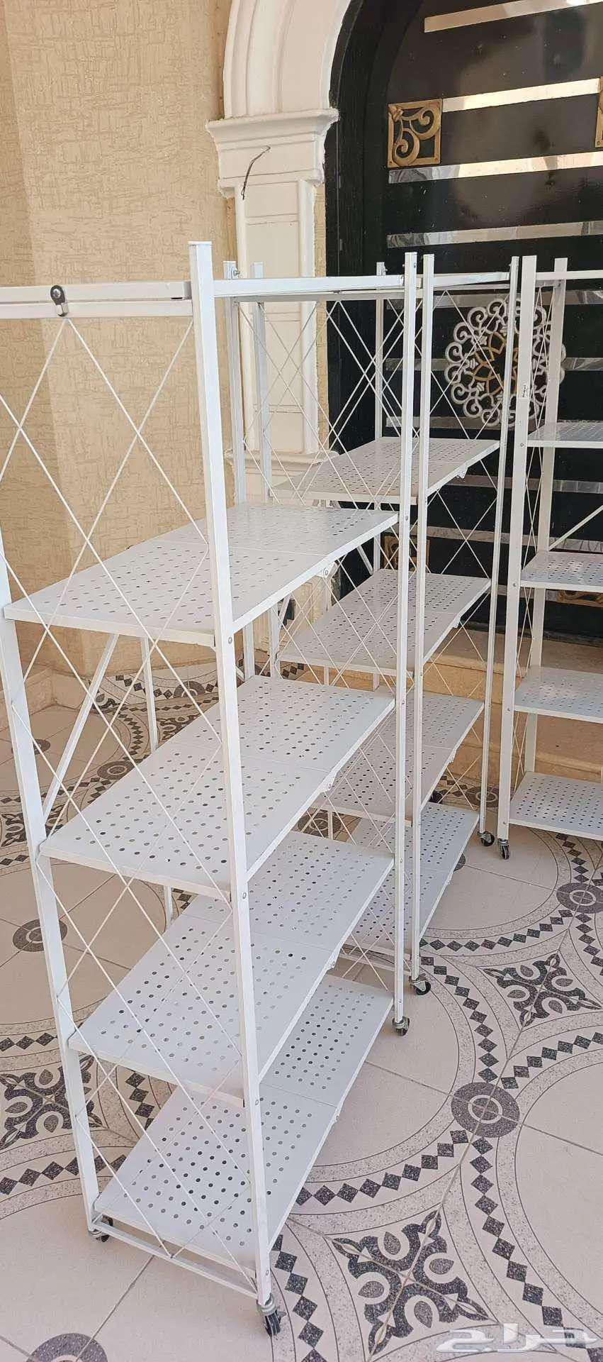 Al-Kharj multi-purpose storage shelves in excellent condition64371408951809110
