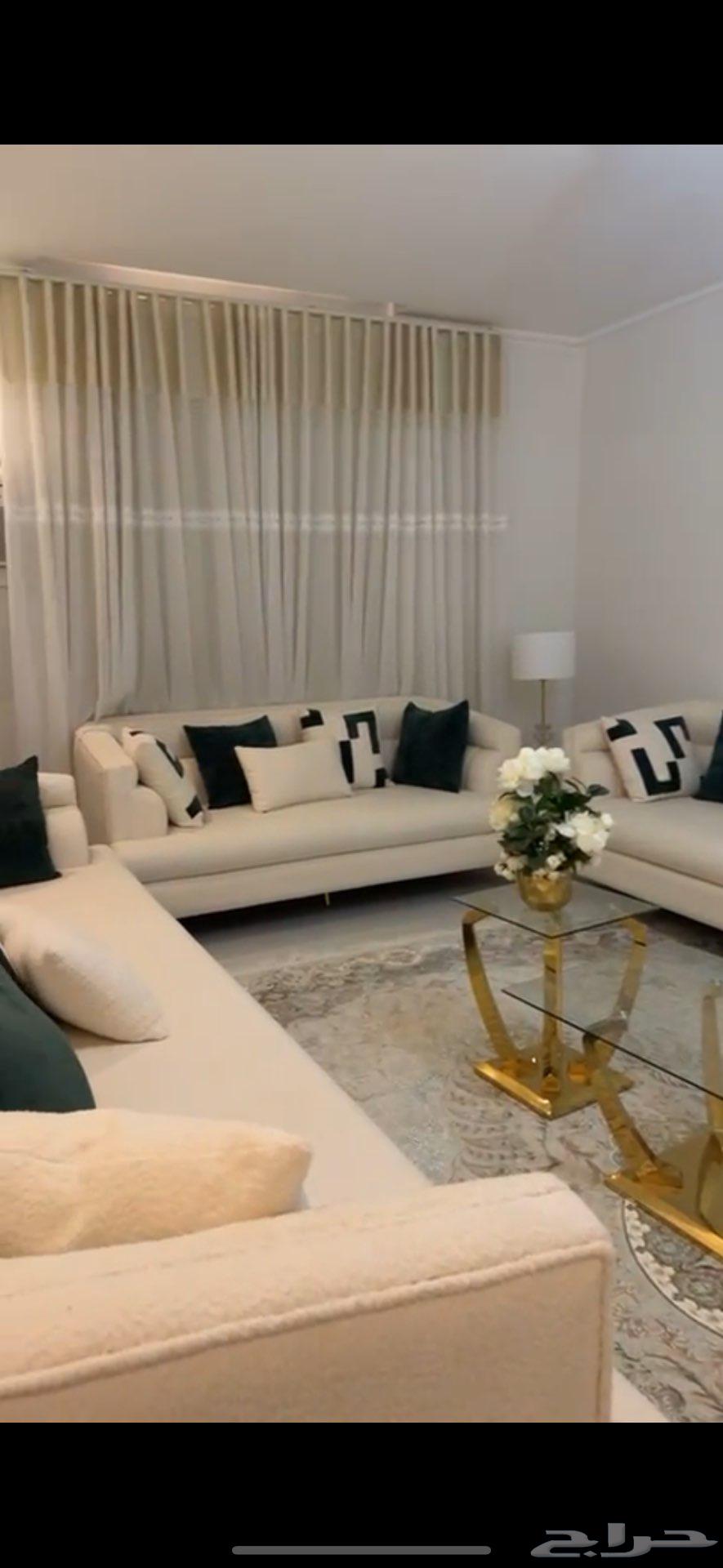 كنب مجلس في حالة ممتازة64377461893505111