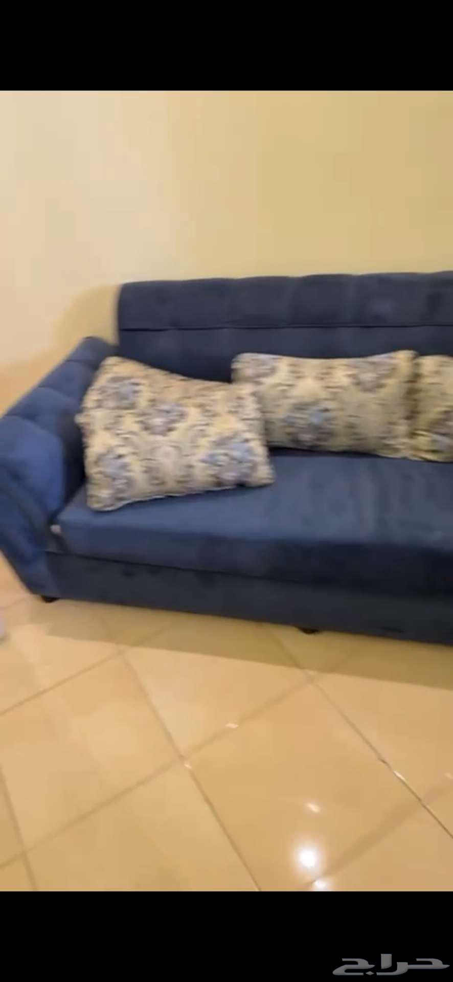 Sofa set with tables and one chair64369039210498113