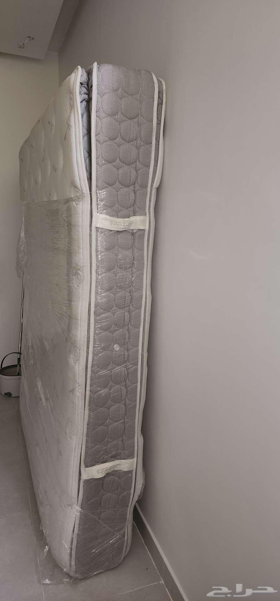 Honey Moon Mattress from Soft Dreams64372463415939111