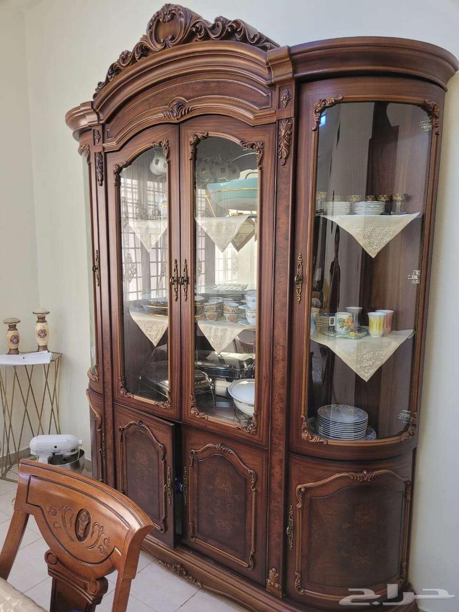 بوفيه سفرة شبه جديد64367231111171110