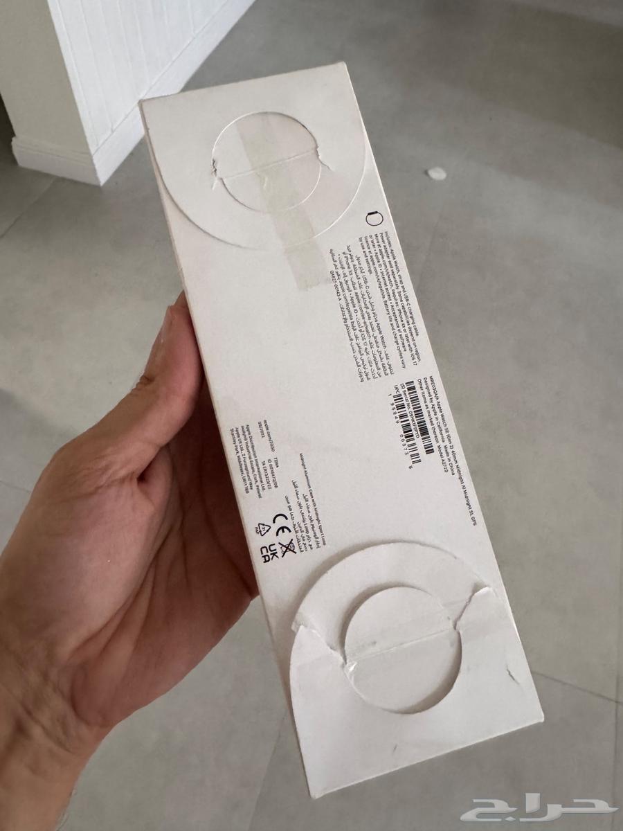 ساعة ابل SE Gen 2 40mm midnight للبيع غير مستخدمه64381191610753112