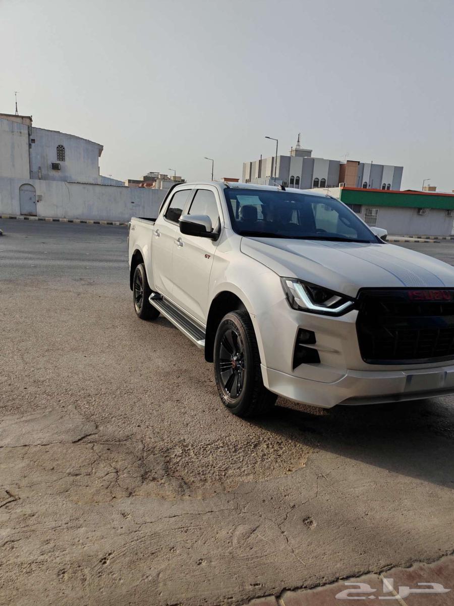 Isuzu D-Max GT64511773231361110