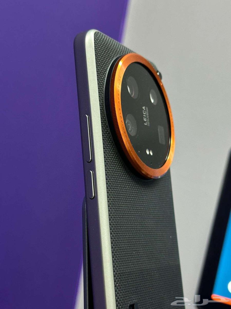 جوال شاومي الرائد 14 ألترا كاميرا ممتازة شبه جديد ب 300064369440147203112