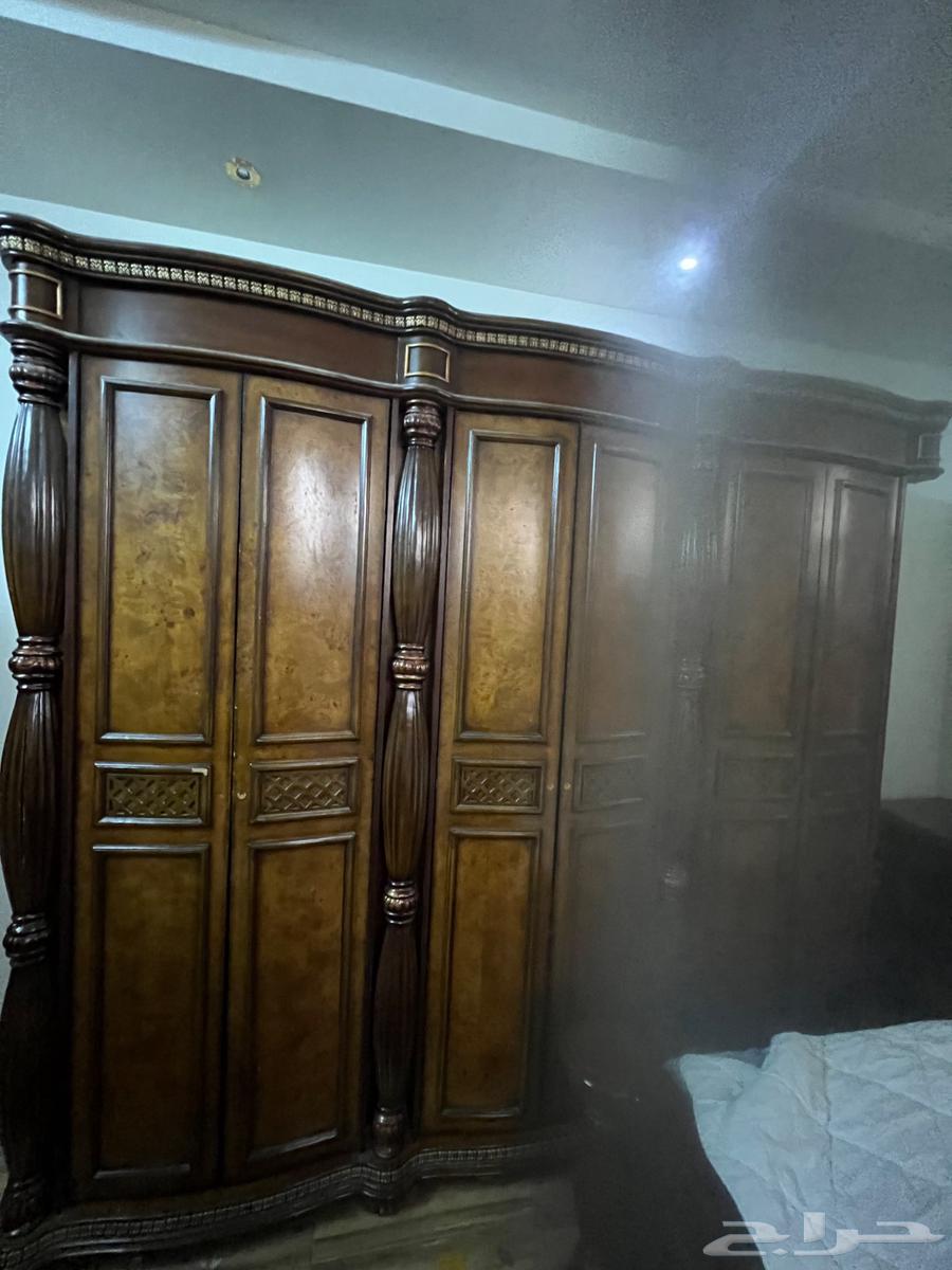 غرفة نوم للبيع فخمة مستعمله خشبها قوي64370424651266110