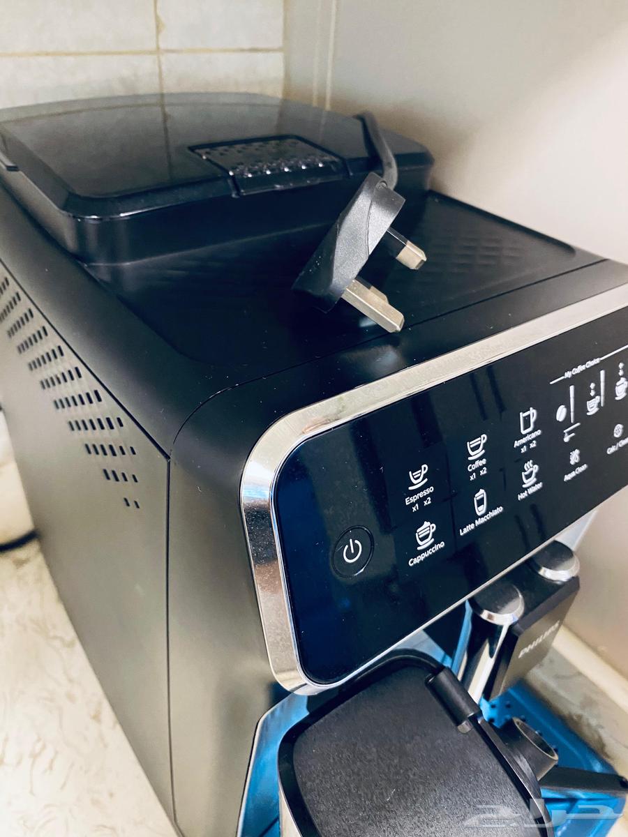 آله قهوة من شركة فيلبس ( استعمال قليل جد ا )64370381426691111