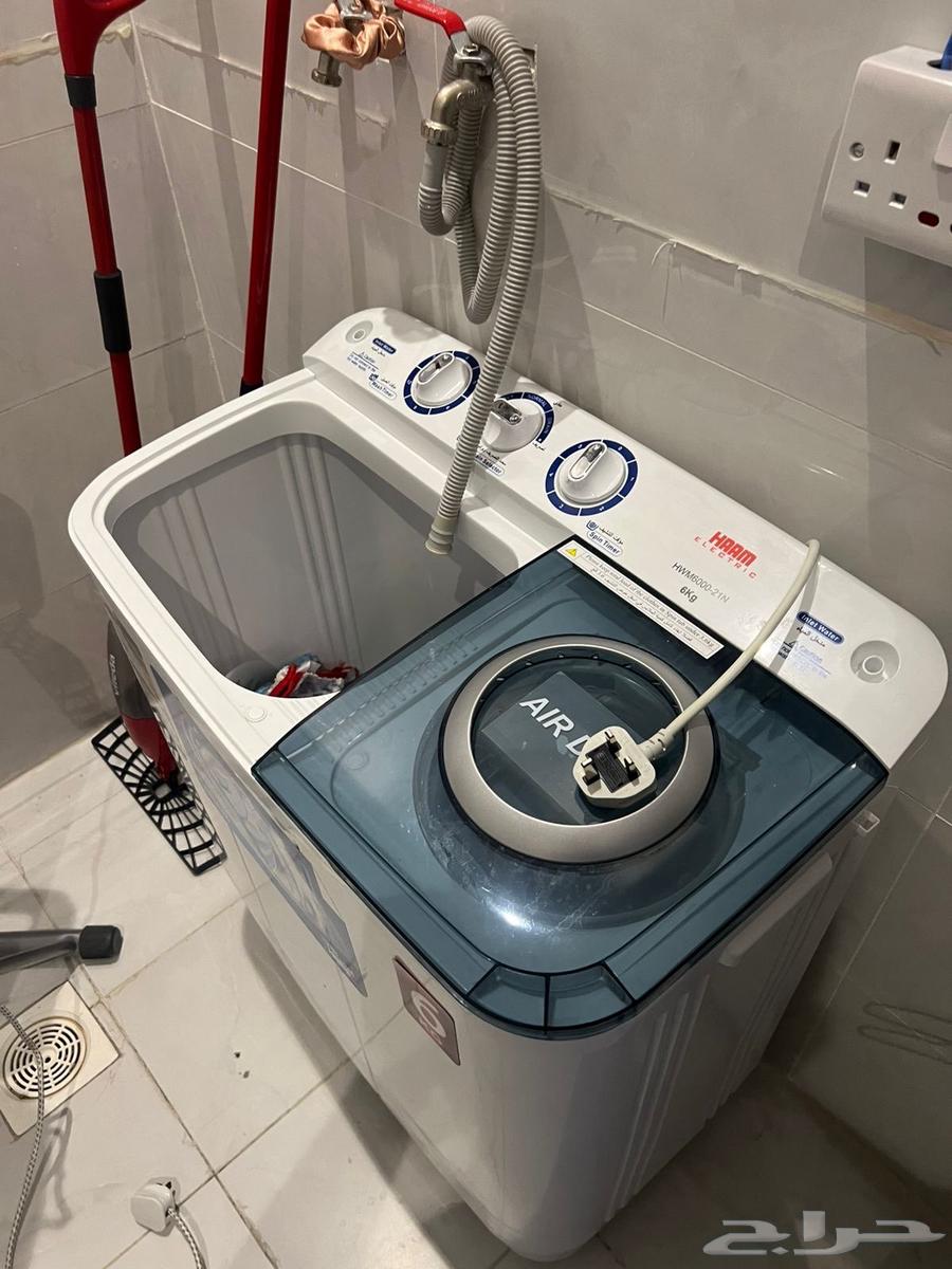 Refrigerator and washing machine64372317165059111