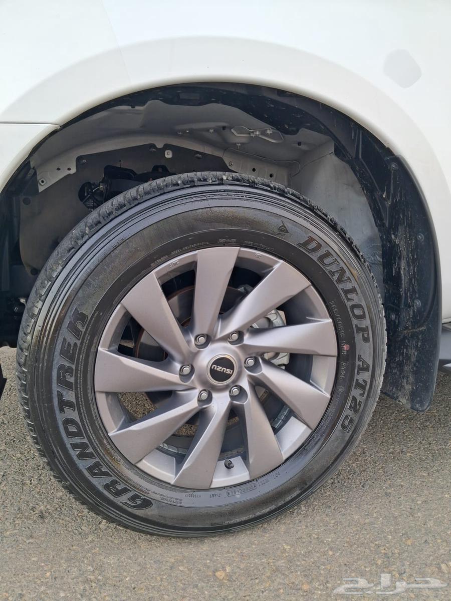 2024 Isuzu full option, agency condition64516268205313112