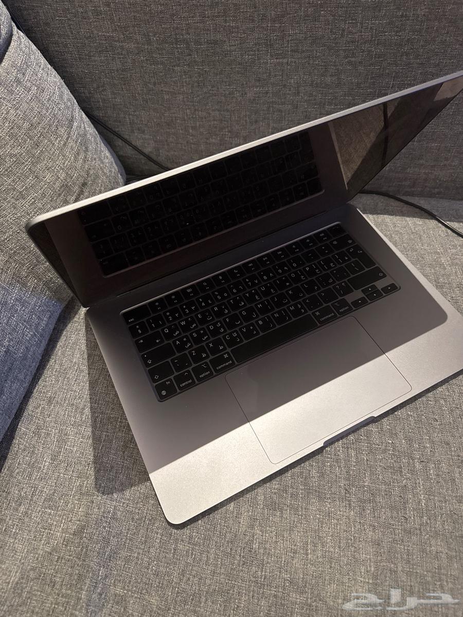 ماك بوك اير 15 انش M364372974908417110