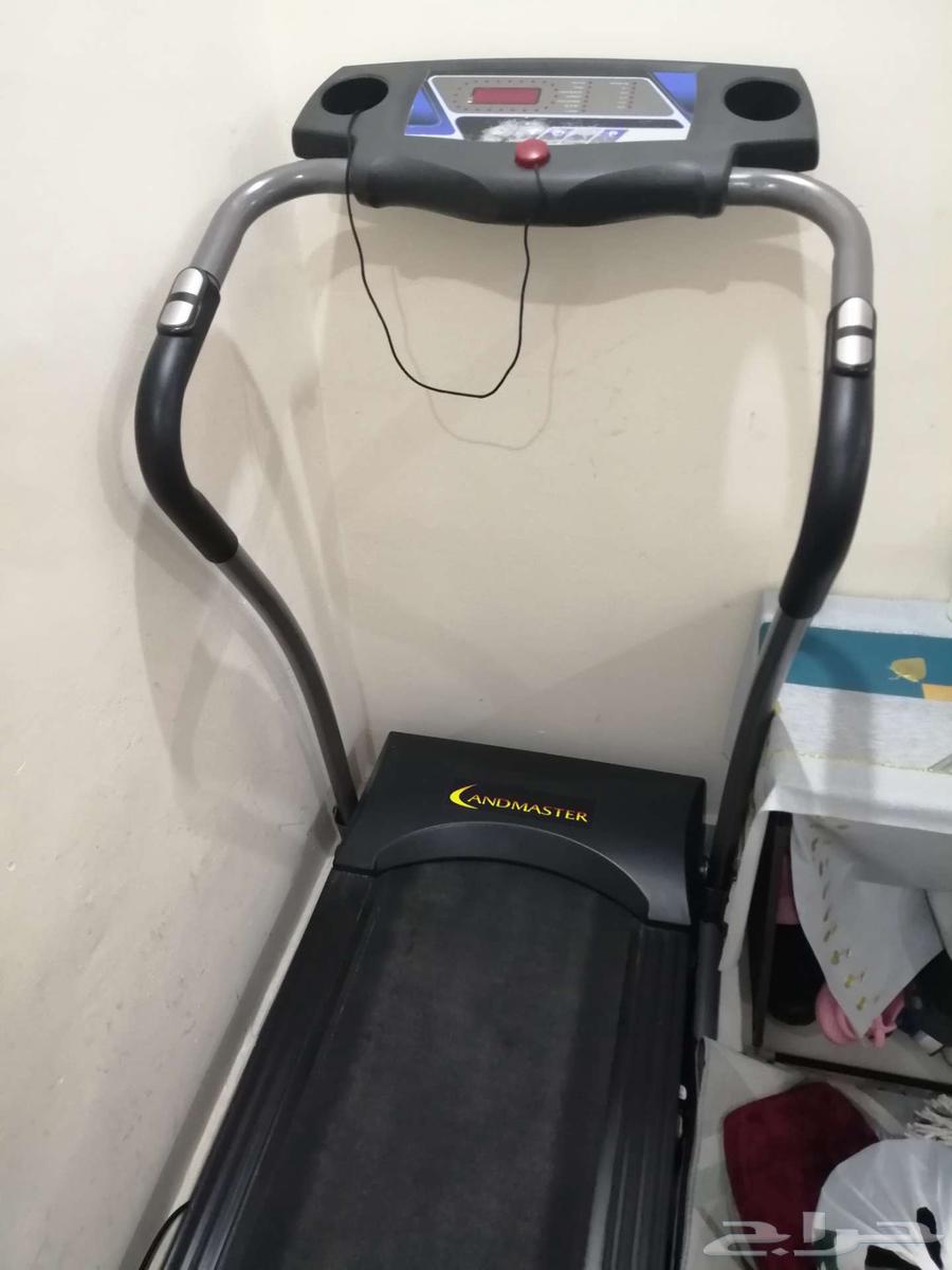 Treadmill for walking64372989912835111