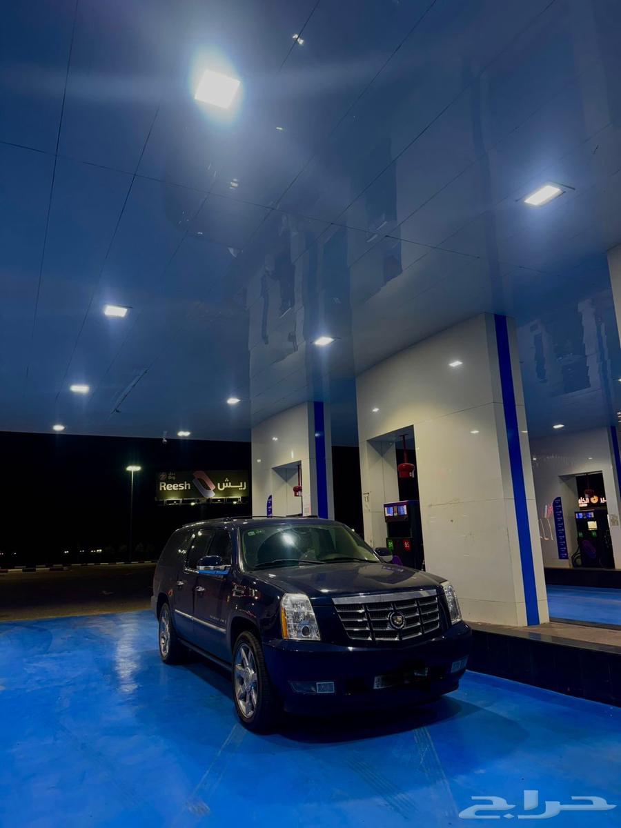 اسكاليد كاديلاك للبيع64517974838403114