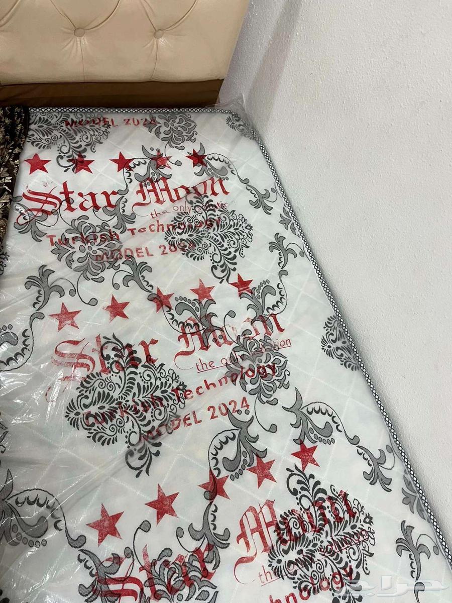 اتنين سرير صندوق جلد واحد نفر 15064374349123075110