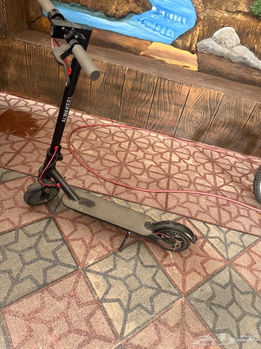 سكوتر للبيع64375244759298110