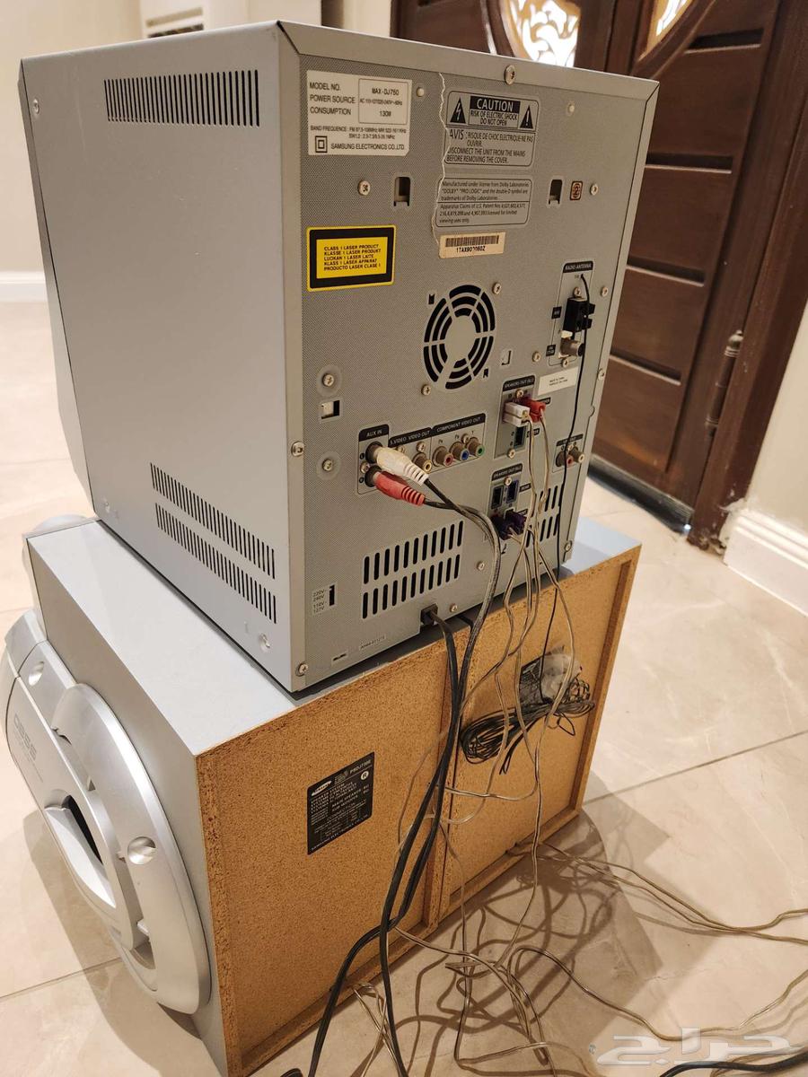 Samsung Cassette Recorder and Radio64376796271105114