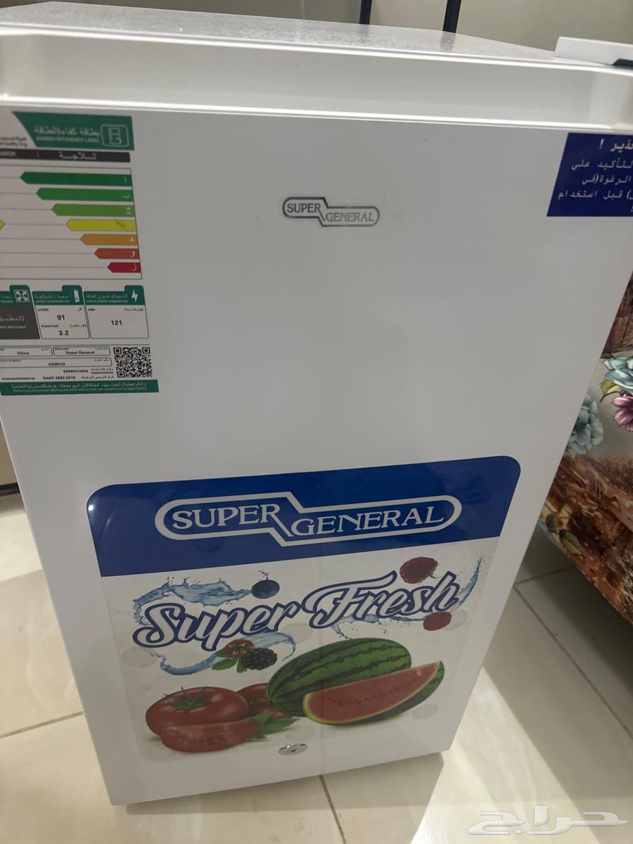 A new small refrigerator that has never been used64364306790785110