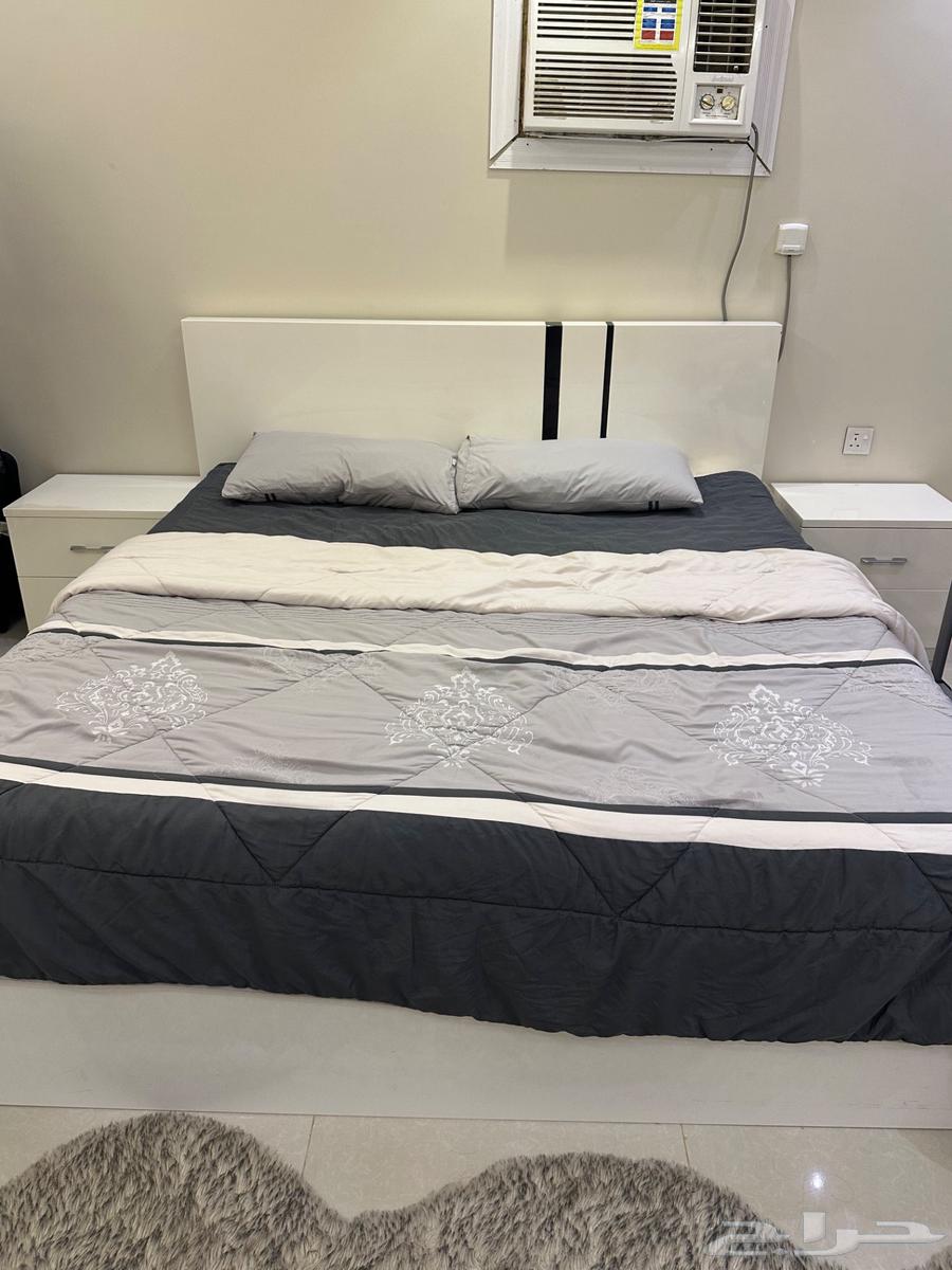 غرفة نوم جاهزة64377374759426113