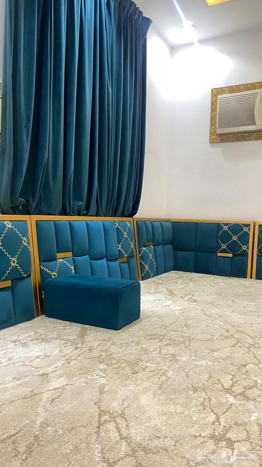 Simple and clean used plasma stand and table64365630882563112