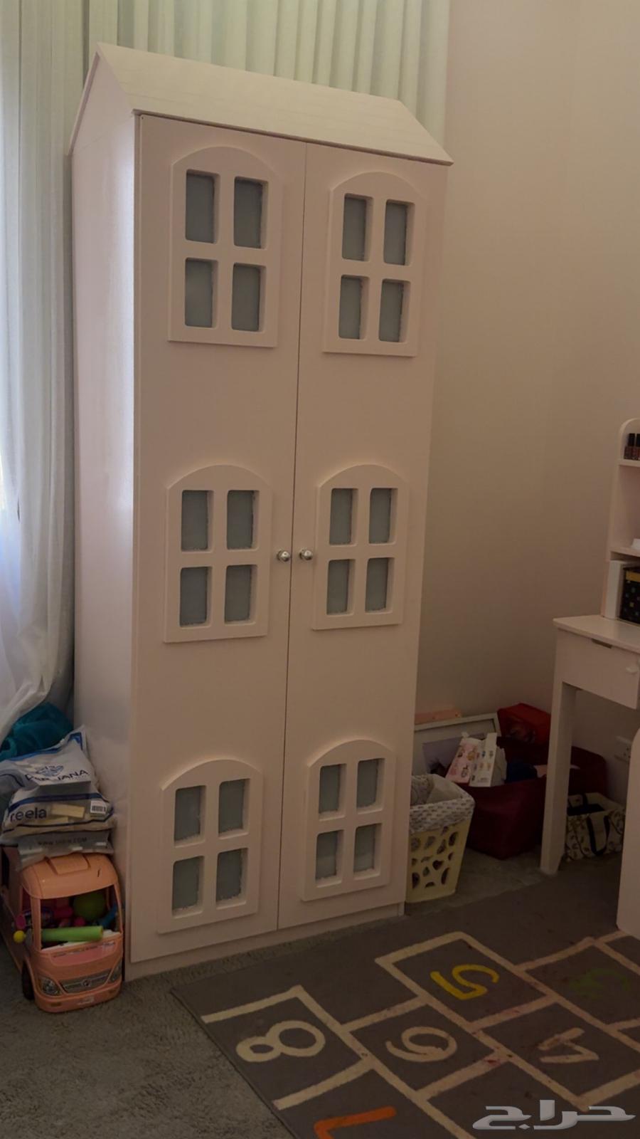 دولاب و تسريحه للبيع 175064367726950145112