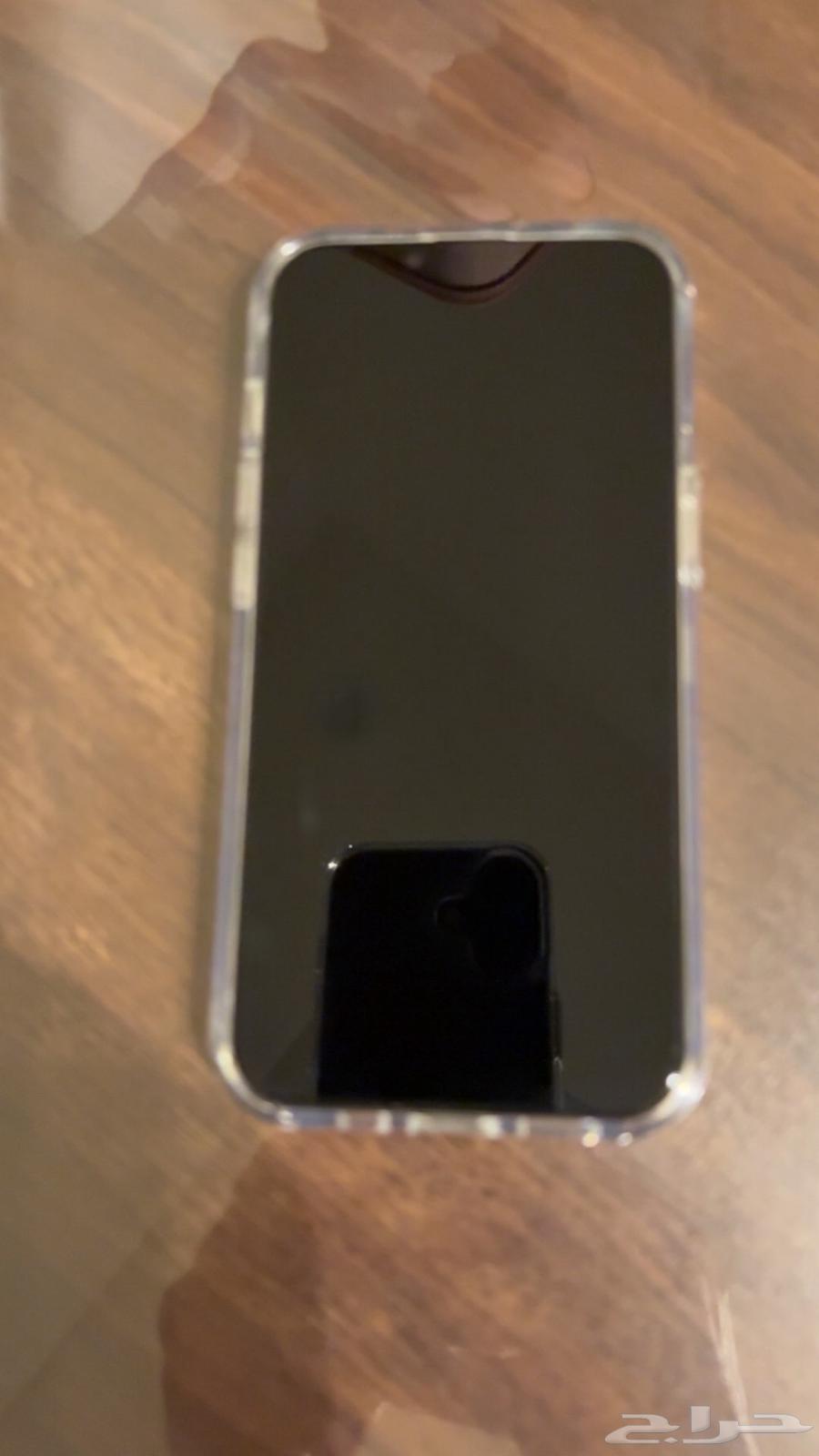 ايفون 1364370309113474110