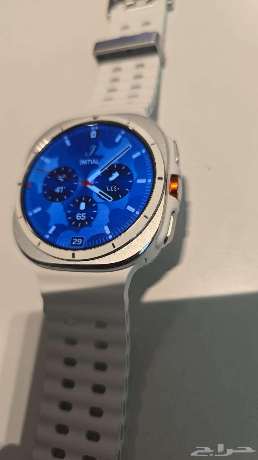 جوال الترا 24 مساحة 256 وساعة سامسونج الترا 47 للبيع64381109072129111