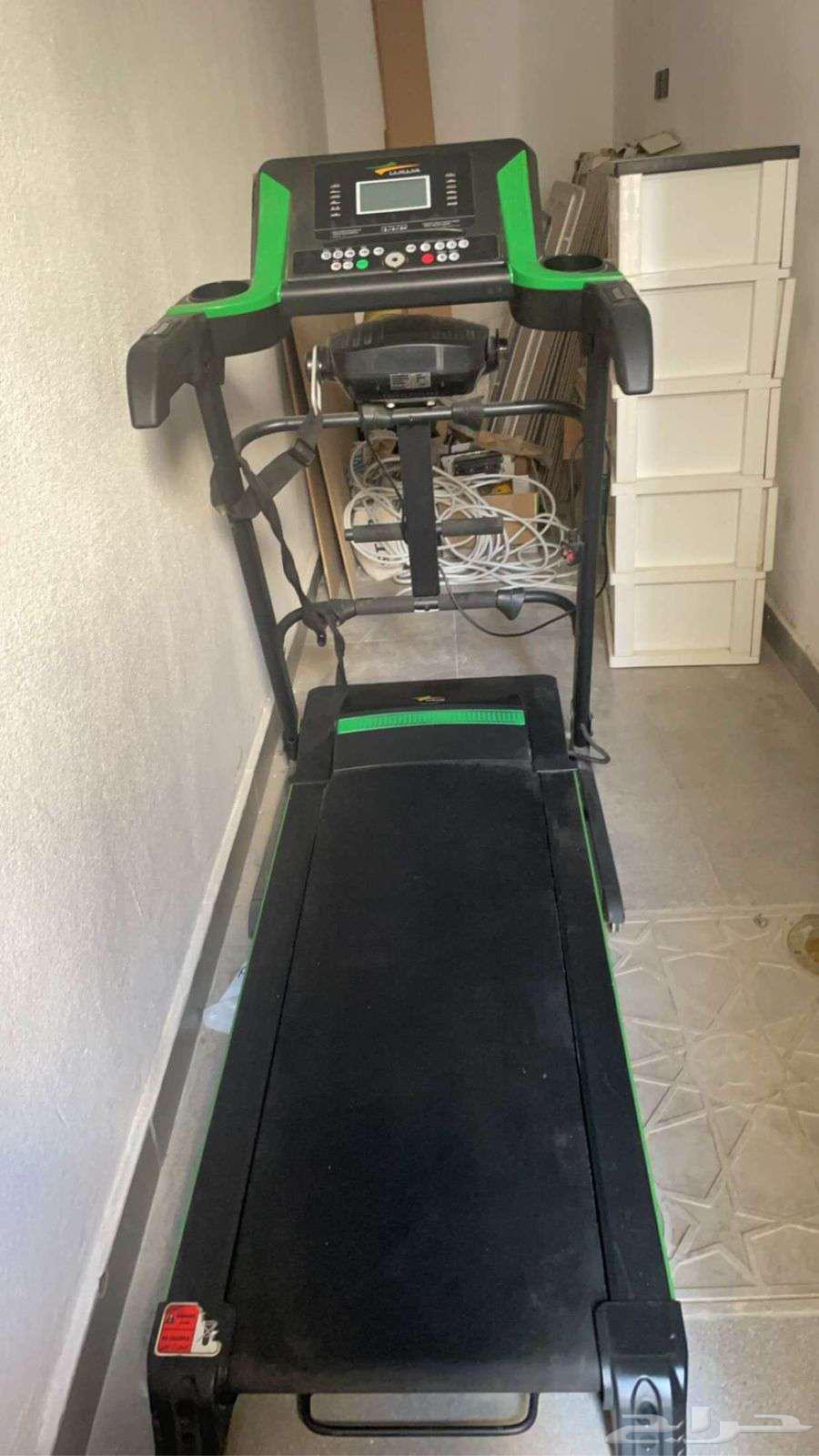 سير كهربائي بحاله ممتازه مع حهاز مساج 700 مع التوصيل64370813326851112