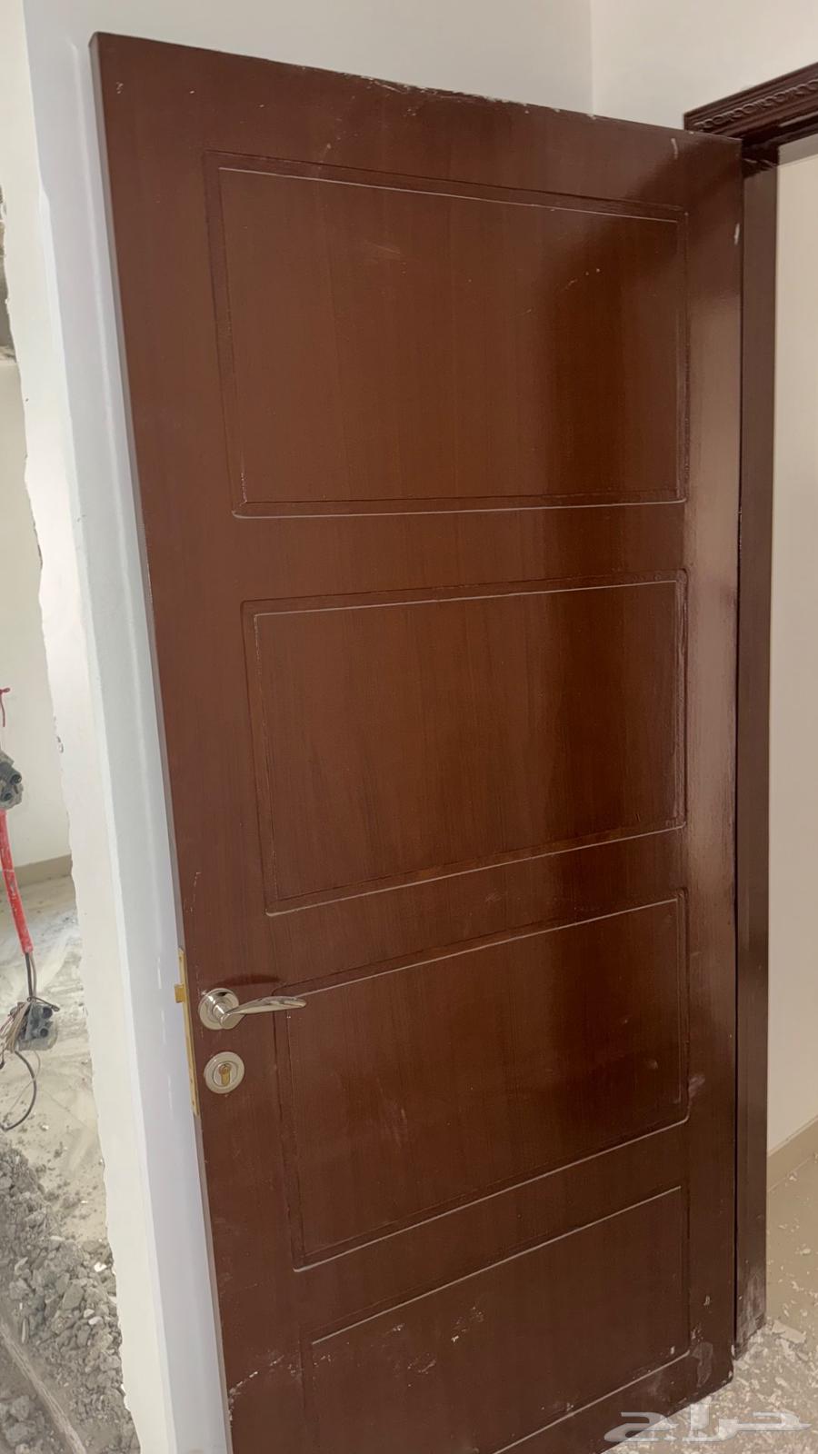 ابواب خشب للبيع64371379694593110