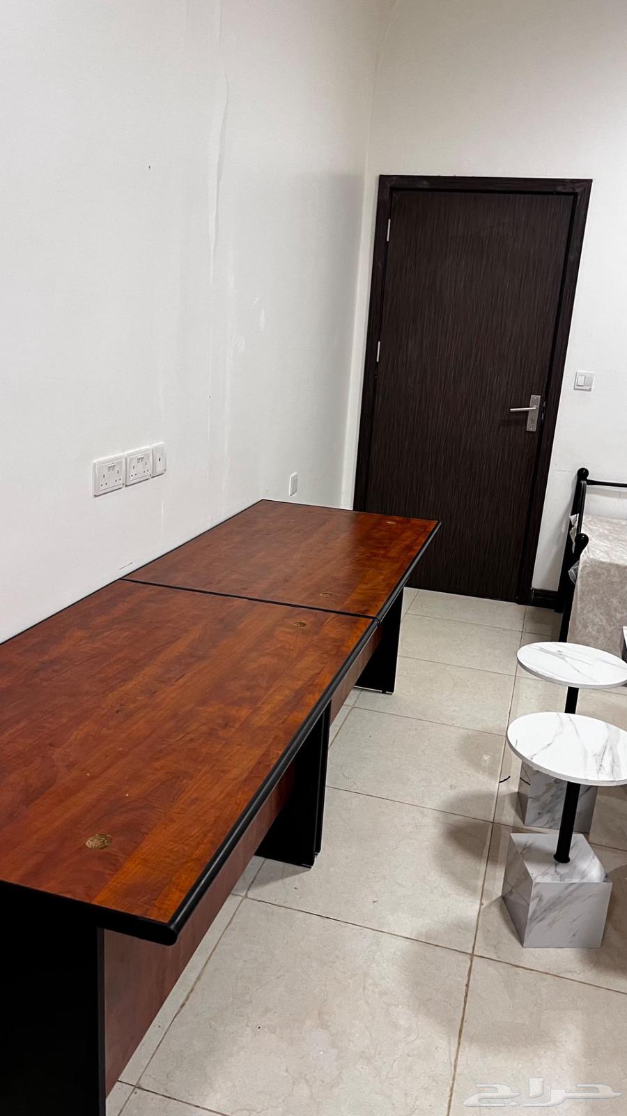 مكتبين للبيع نظيف64376274476034110