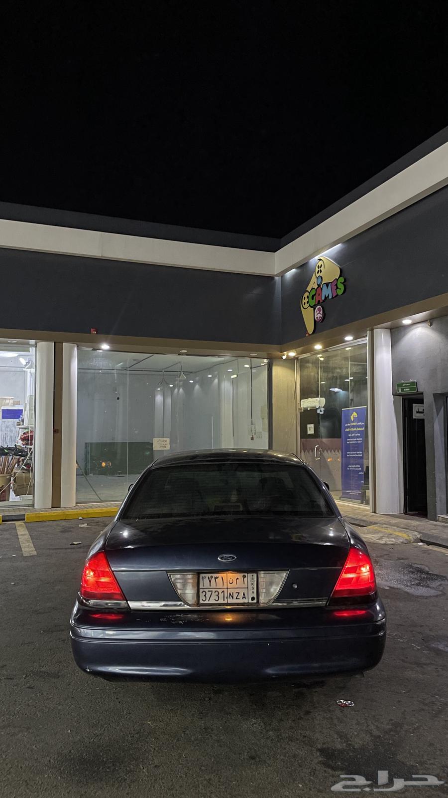 فورد فكتوريا64429237018753114