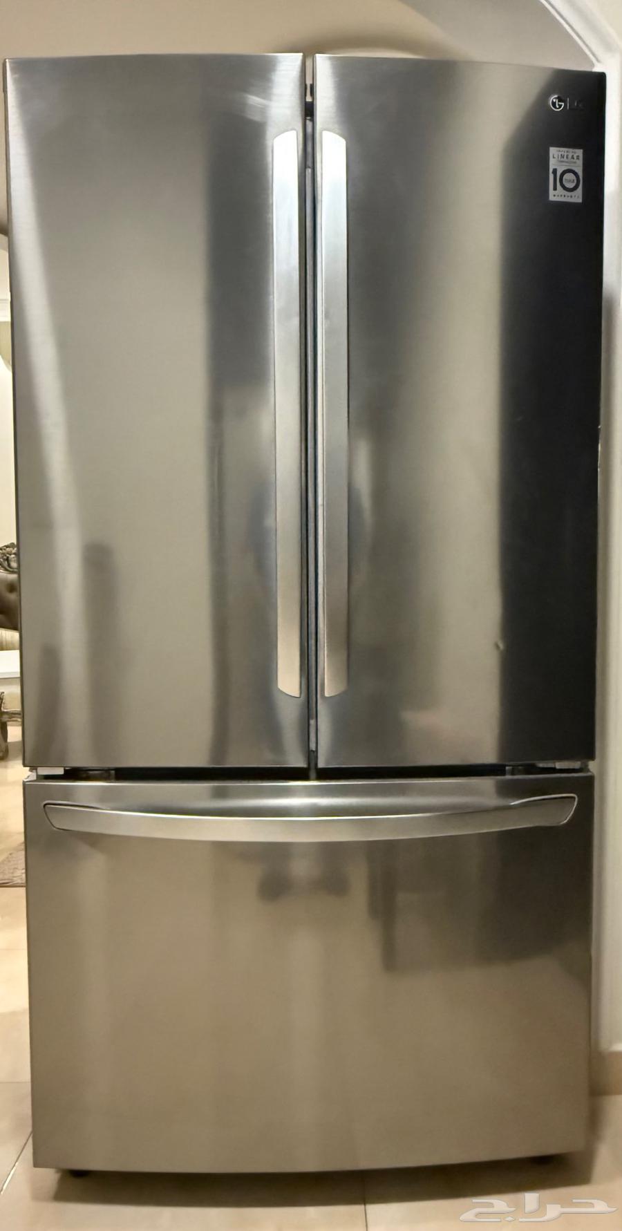 ثلاجة و فريزر ال جي ثلاث بيبان 22.6 قدم بحالة ممتازة64374141594625110