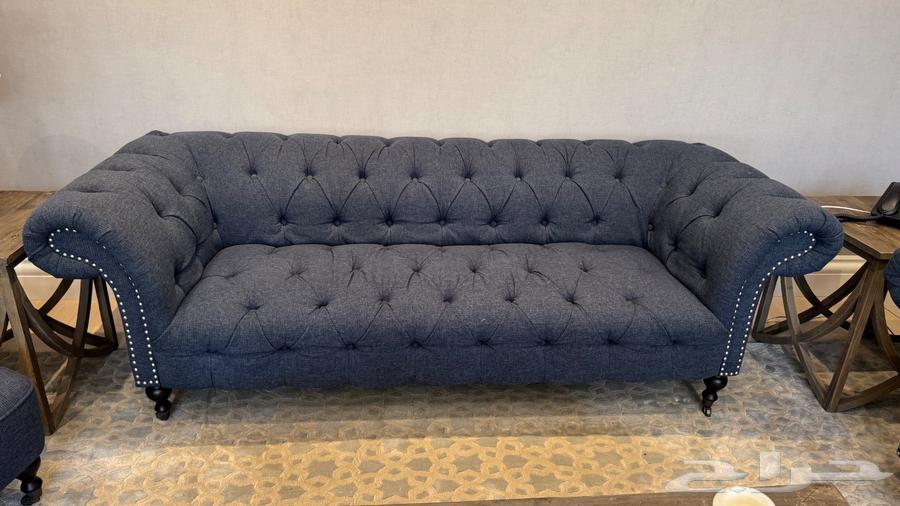 Semi-new sofa set in Al-Khobar64366468560129110