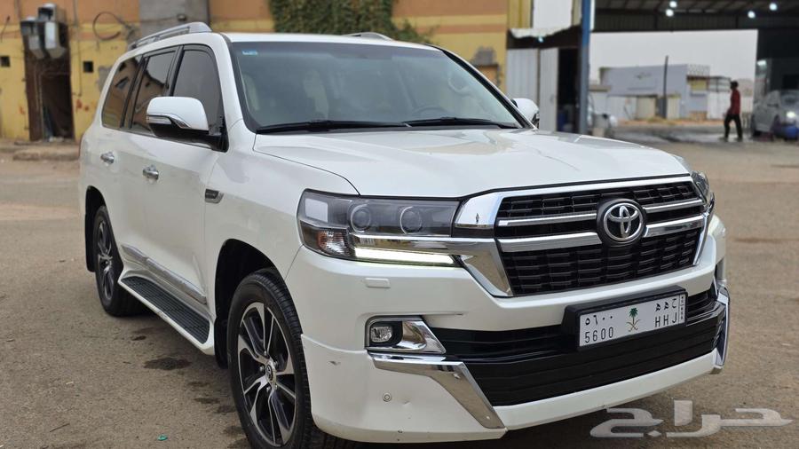 لاند كروزر GXR4 جراند تورنج 202164515681697027110