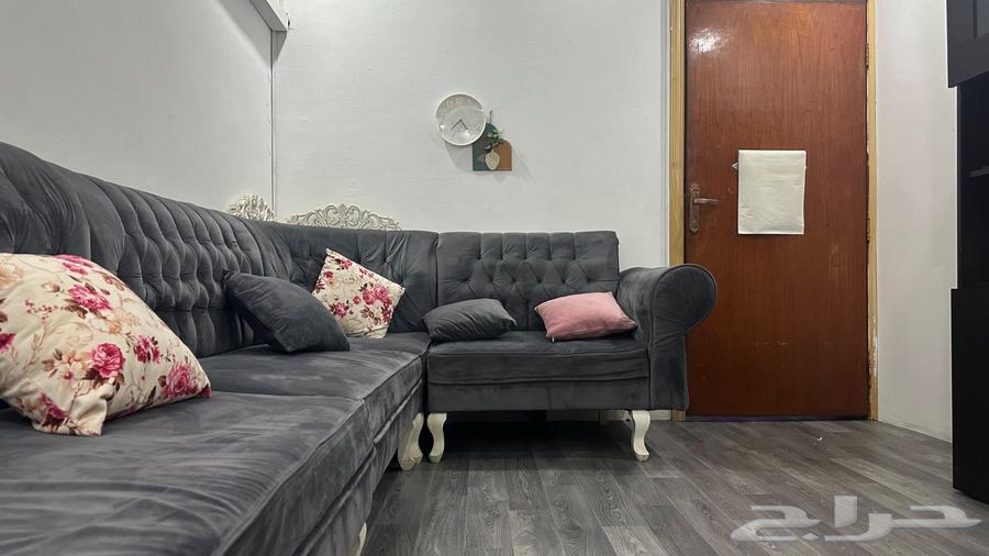 أريكة للبيع64376318759042112