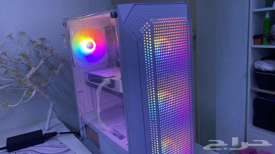 للبيع جهاز بي سي قيمينق PC gaming شبه جديد64377359983619110