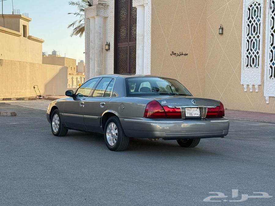 فورد جراند ماركيز 2004 بحاله نظيفه جدا64509884785411114