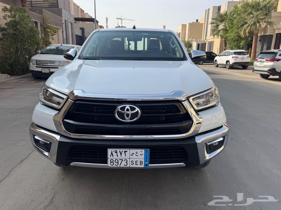 هايلكس 2024 م بنزين دبل فل كامل تماتيك سعودي عداد 29 الف كلم64511269357315111