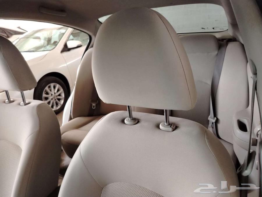 صني 2022 ابيض عداد 118 الف بودي ومحركات وكاله ب 35 الف64515178997763114