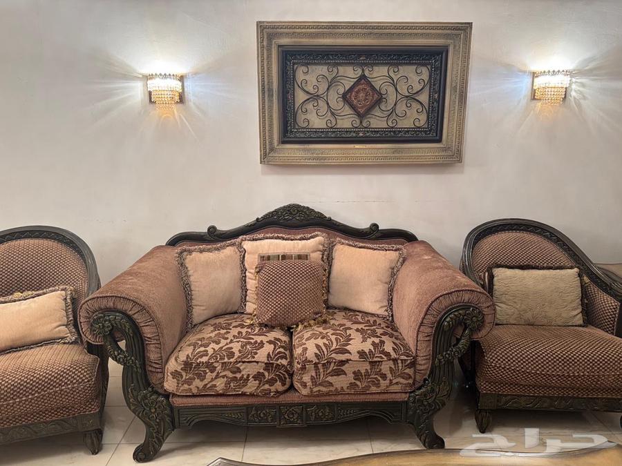 للبيع طقم كنب وستائر64372974993923112