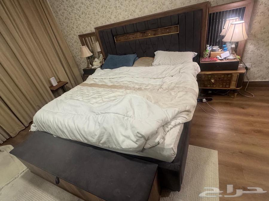 غرفة نوم خشب تركى نضيفه جدا وخشبها متين السعر 180064375932187137111