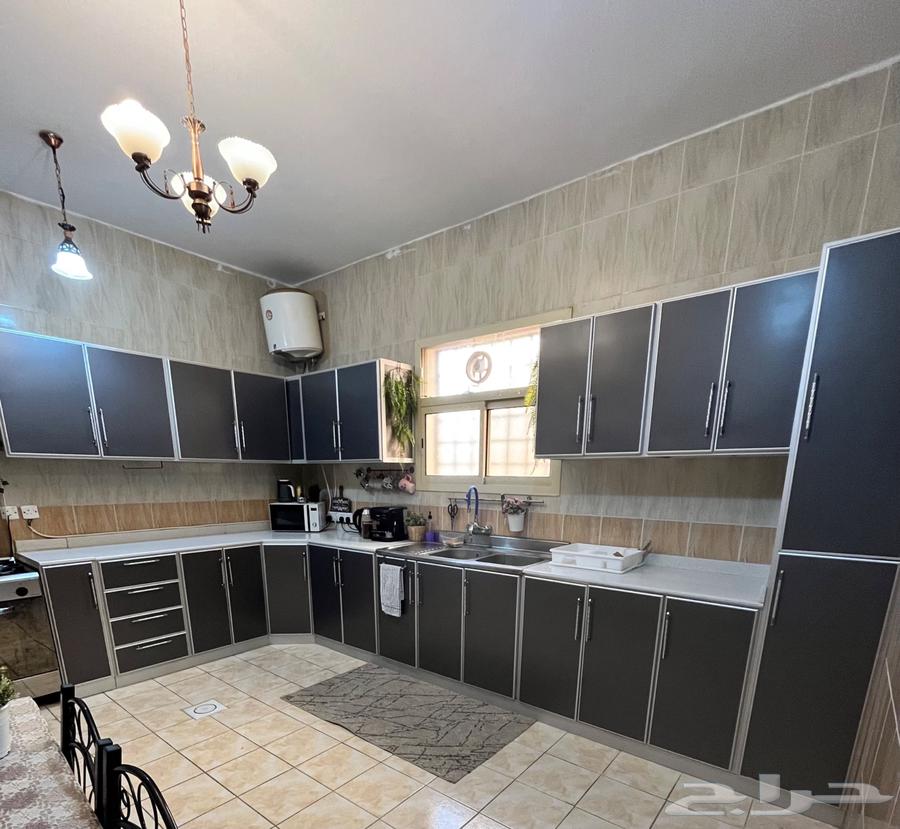 مطبخ مستعمل للبيع64366351808003110