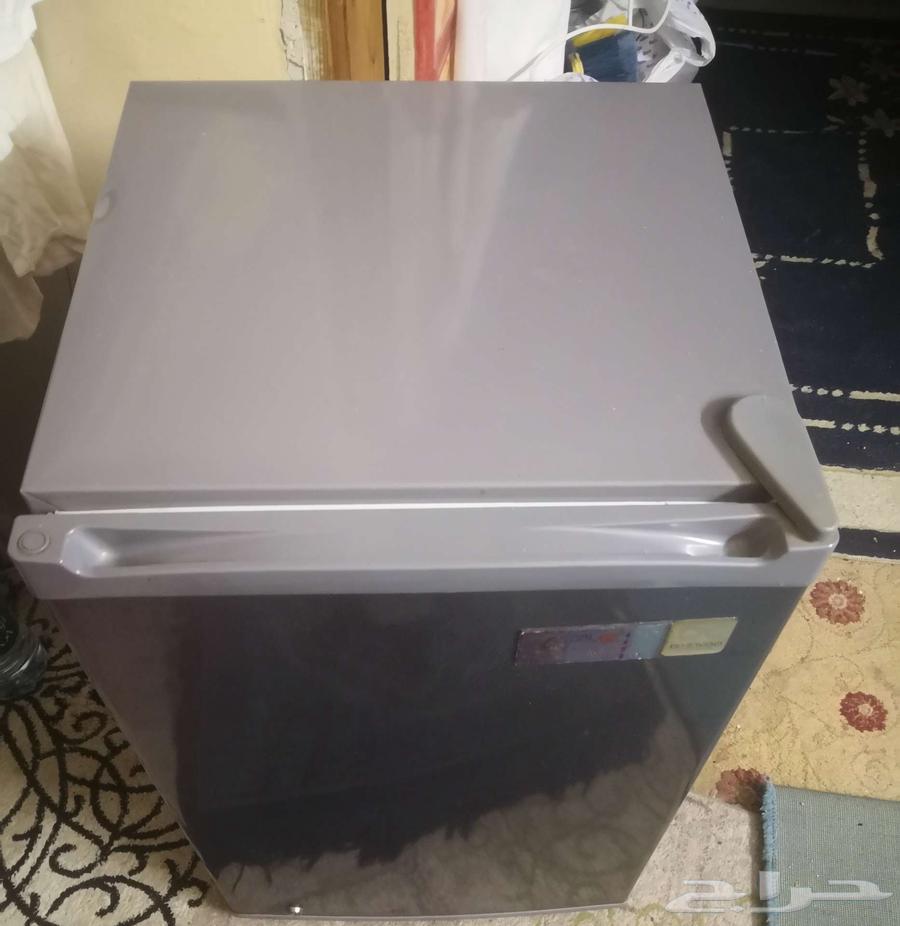 ثلاجة مكتب ستيل دايو كوري64364595818627113