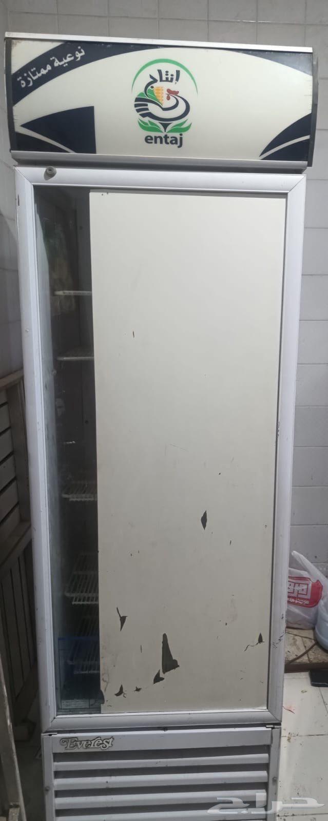 ثلاجه ومكيف وفريزر للبيع64388107110402114